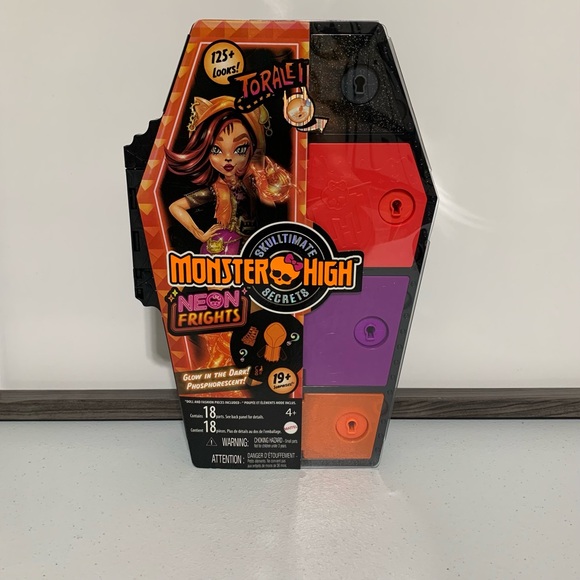 Monster High®: Skulltimate Secrets Neon Frights Toralei™ Doll w/Locker-New - Picture 1 of 9